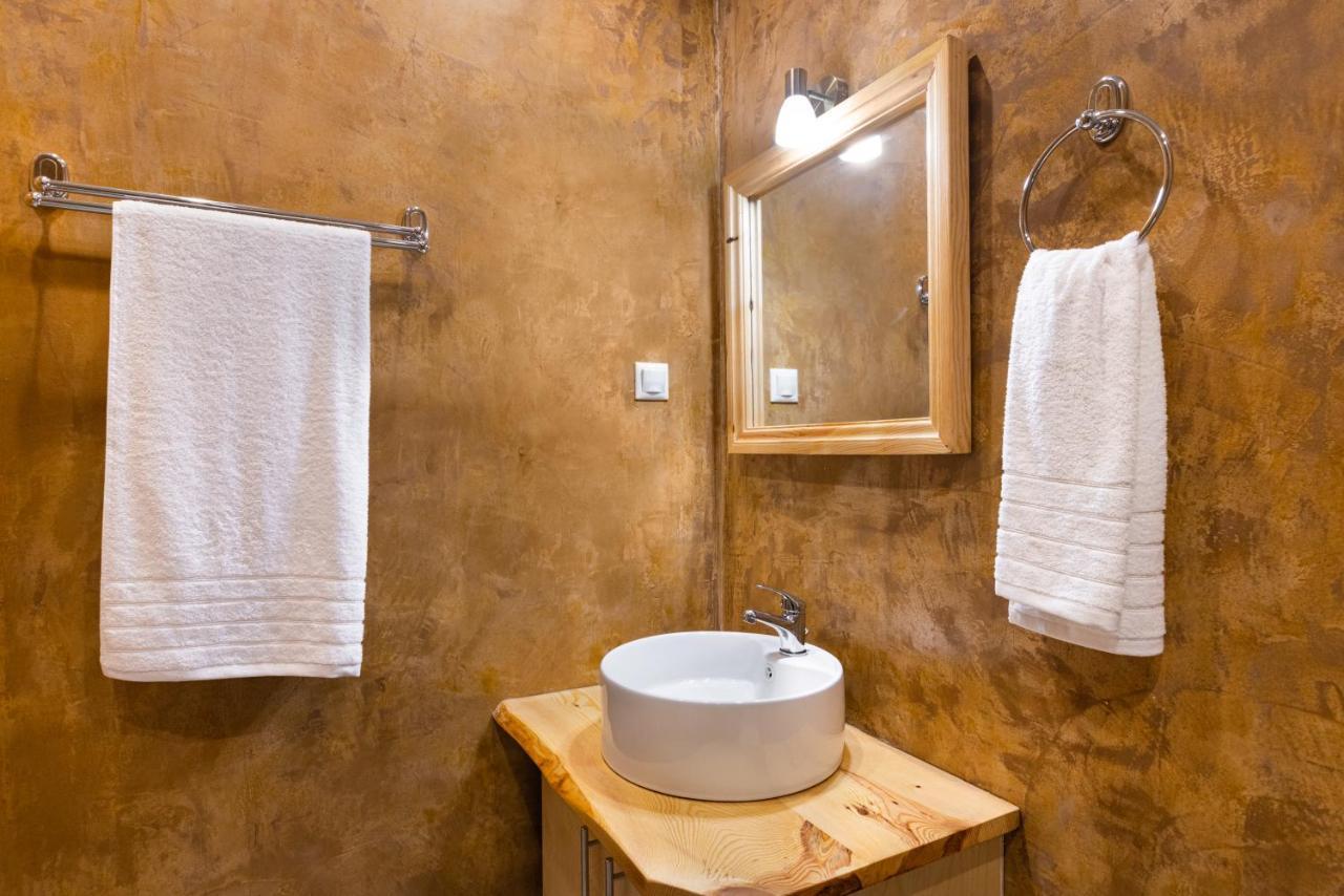 Fiera Luxury Apartments. Κοκκάρι Εξωτερικό φωτογραφία